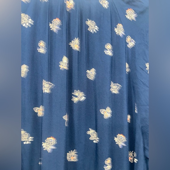 Madewell Plus Challis Midi Dress in Deep Indigo Floral - Picture 9 of 12